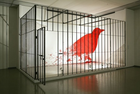 ran hwang artist push pin bird art piece sculpture exhibtion korean red pins prison escape photograph creative arts